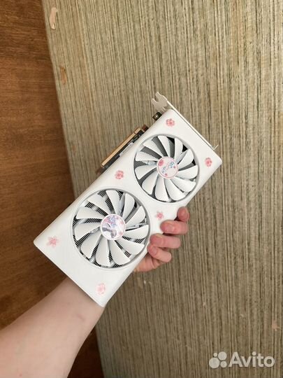 Видеокарта amd rx 5700 xt