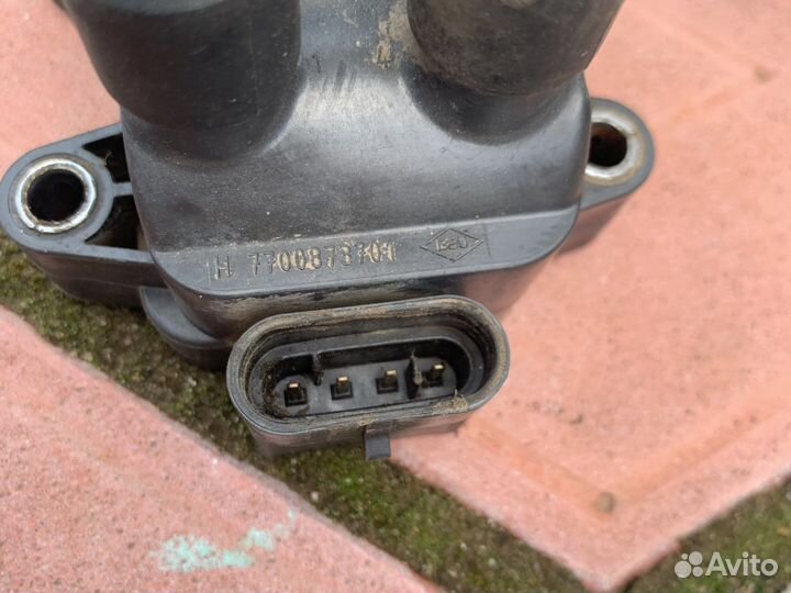 Катушки зажигания Renault Logan 1