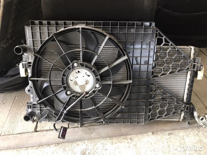 Вентилятор охлаждения volkswagen polo 6