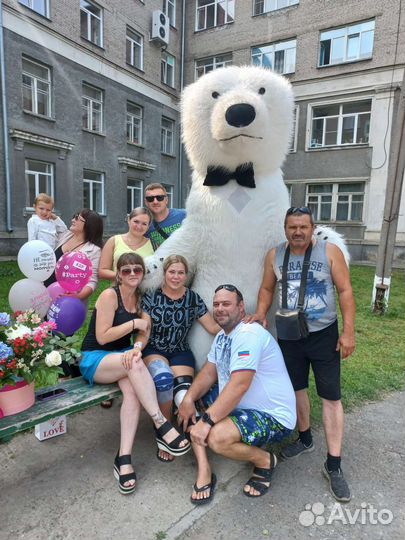 Поздравление белого мишки