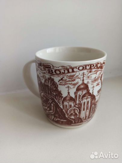 Кружки с городом,банки для сыпучих продуктов