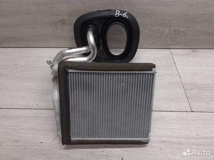 Радиатор отопителя VAG