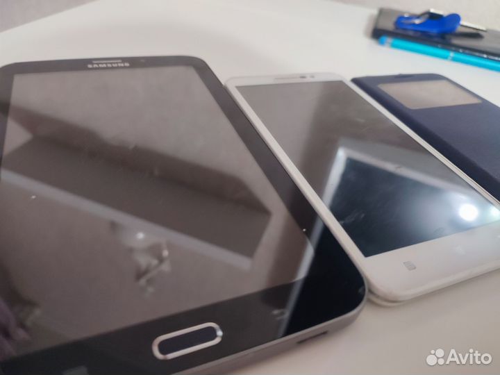 Телефоны и планшет на запчасти