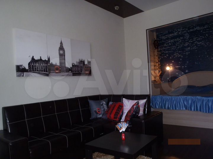 1-к. квартира, 42 м², 1/5 эт.