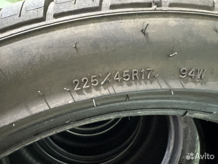 Nokian Tyres Hakka Black 225/45 R17