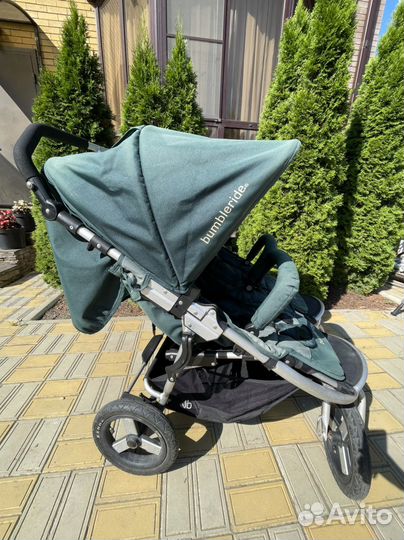 Коляска для двойни bumbleride indie twin