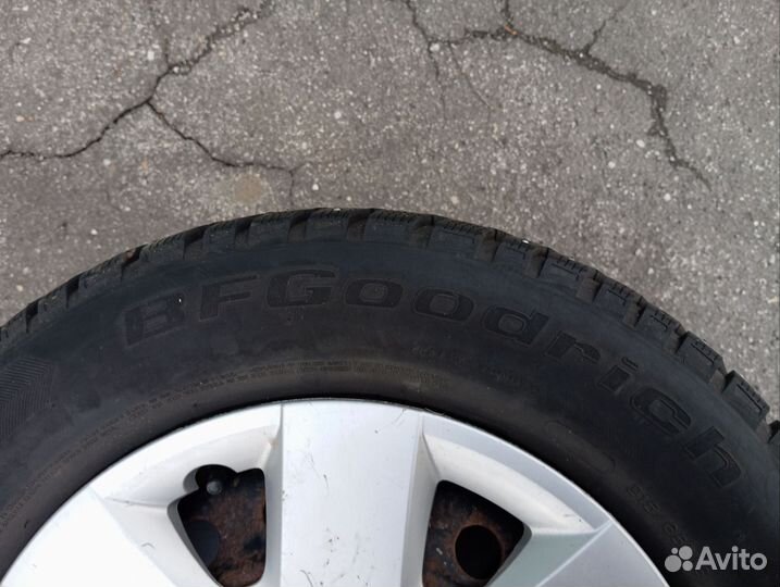 Bfgoodrich G-Force Stud 215/65 R16