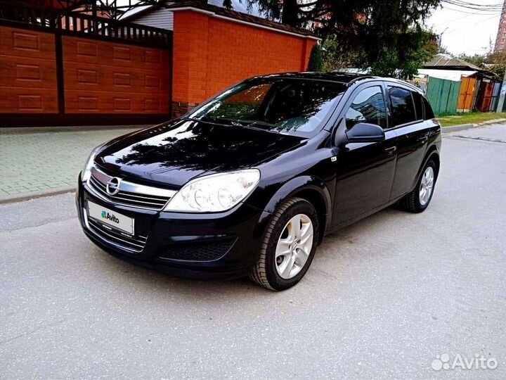Opel Astra 1.8 AT, 2014, 83 800 км