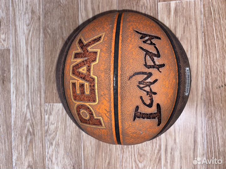 Баскетбольный мяч peak