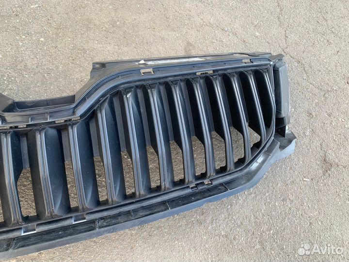 Решетка переднего бампера Octavia A7