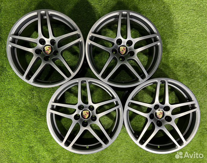 Одноширокие, кованные диски Porsche Macan, 8J