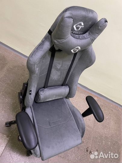 Кресло новое