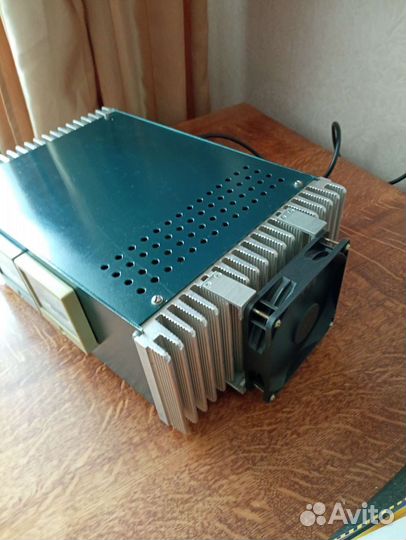 Источник питания трансформаторный 13.8V 20A