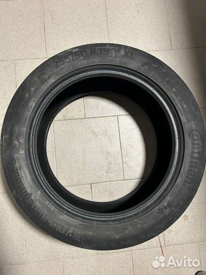 Continental ContiPremiumContact 6 255/50 R19
