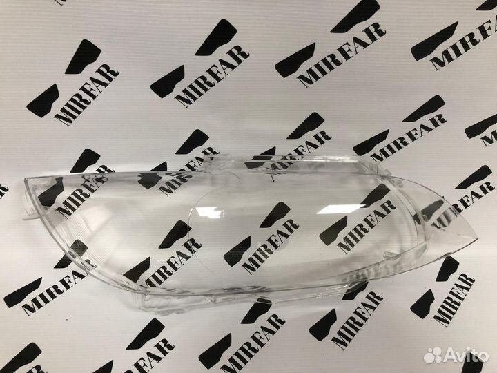 Стекло фары BMW 3 E92