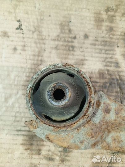 Рычаг передней подвески Hyundai Santa Fe