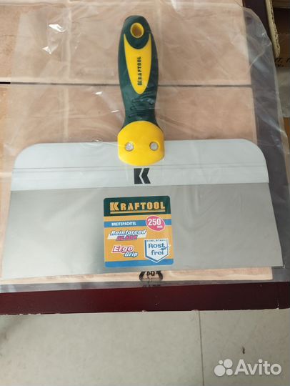 Шпатель для шпаклевки