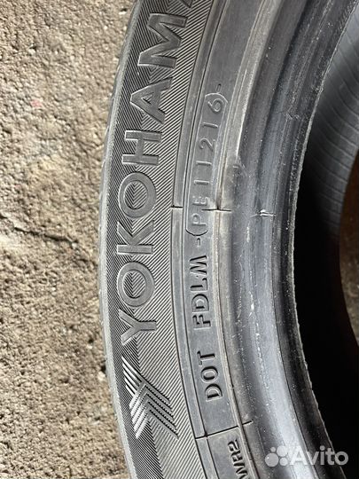 Yokohama dB Decibel E70 215/55 R17 93V