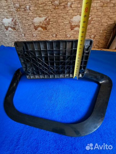 Телевизионная стойка