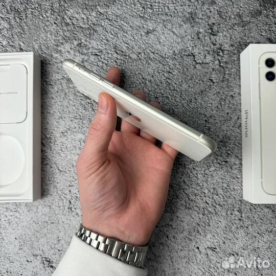 iPhone 11 64 Белый (1sim)
