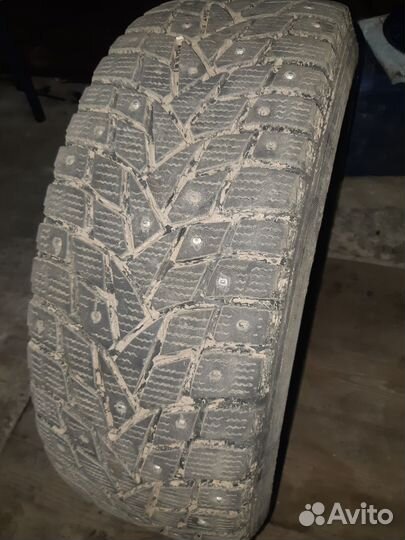 Dunlop SP Winter Ice 02 205/60 R16