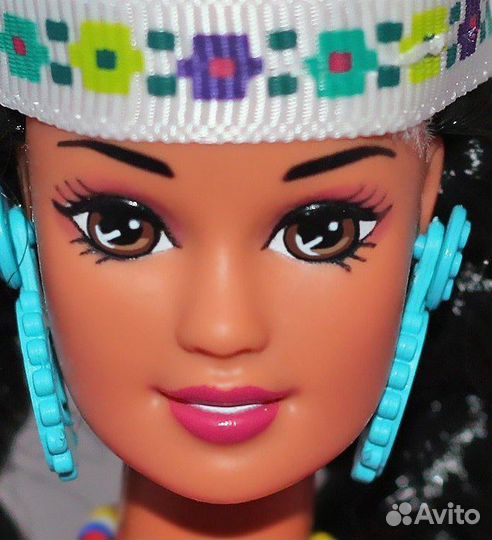 Cut and Style, Native, Mexican, Valentine