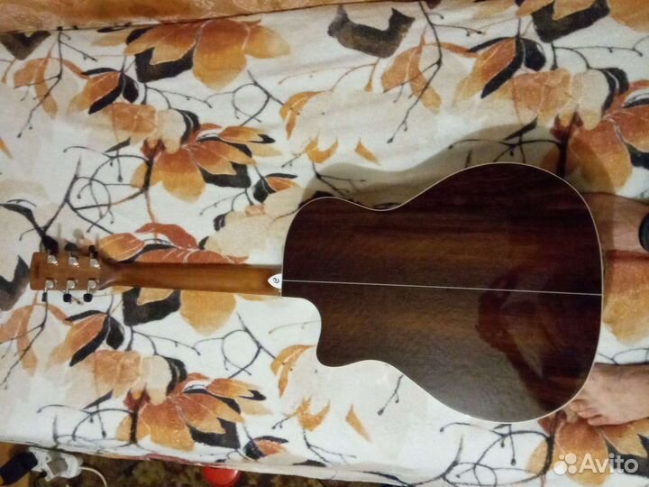 Гитара электроакустика