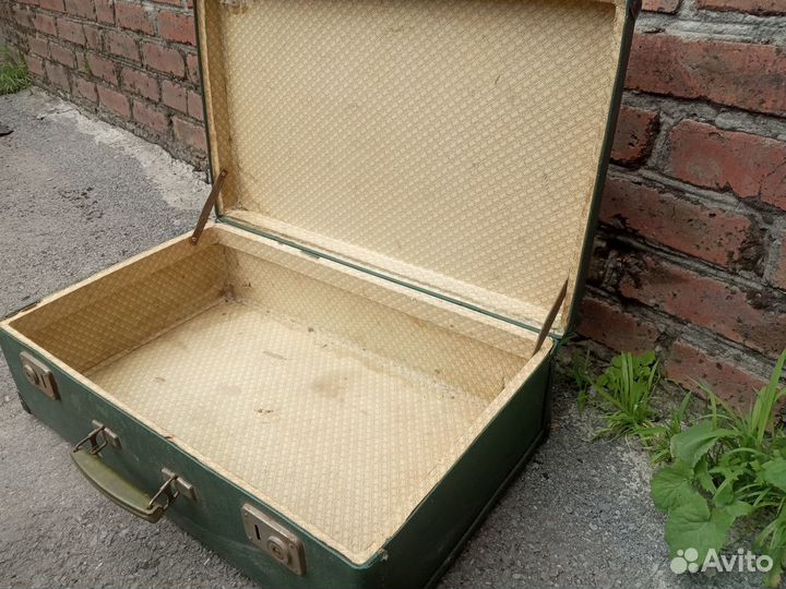 Чемодан времён СССР