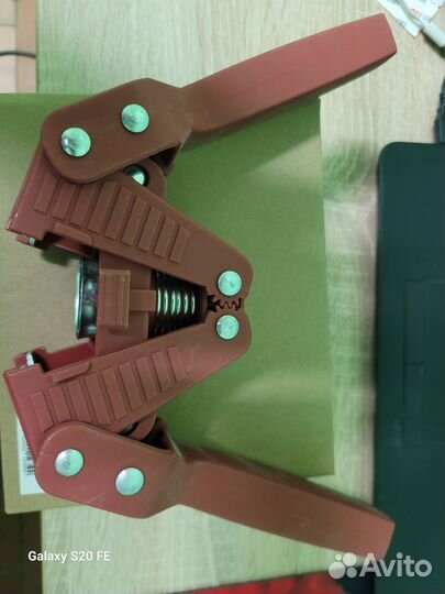 Укупорка кроненпробок Emily