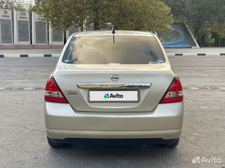 Nissan Tiida, 2006