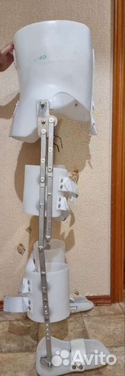 Аппарат на нижние конечности (ортез)