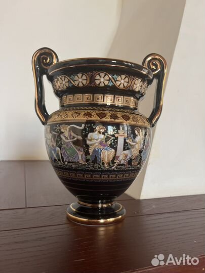 Ваза греческая