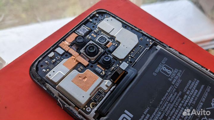 Зачасти Xiaomi Redmi Note 8 Pro