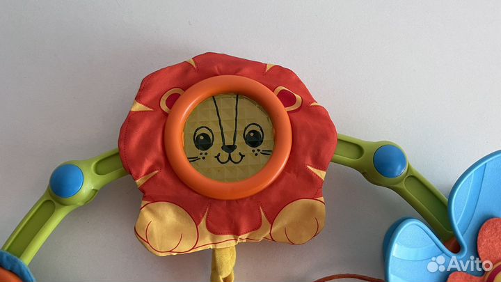 Игрушка на коляску