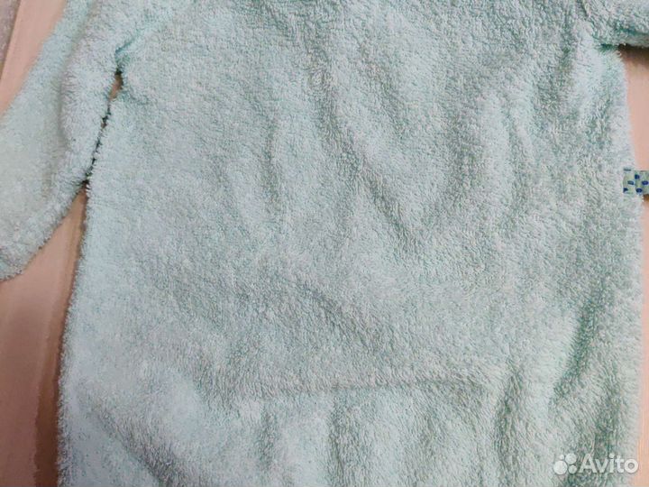 Детский халат на 1-2 года, на запах, с капюшоном