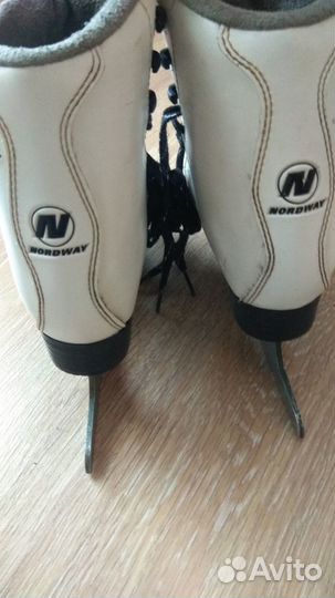 Коньки детские