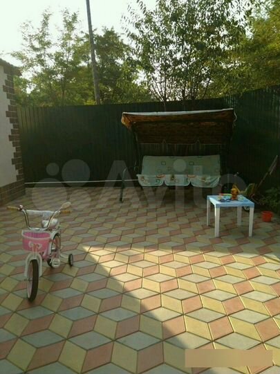 Комната 9 м² в 5-к., 1/1 эт.