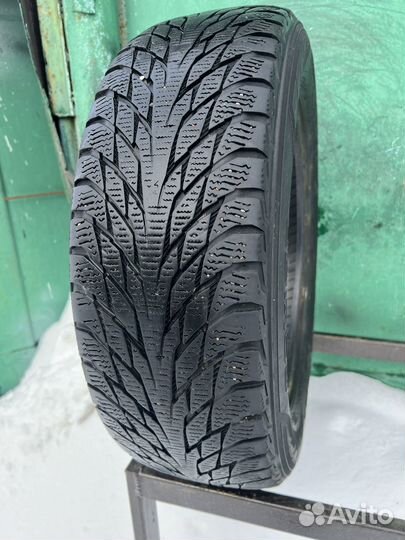 Nokian Tyres Hakkapeliitta R2 185/65 R15 92R