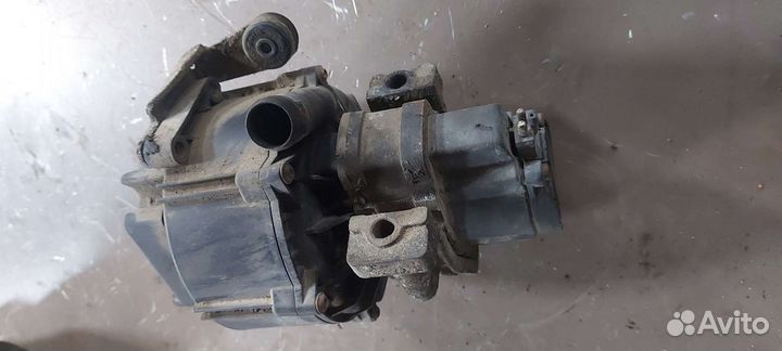 Насос воздушный на Mercedes W140