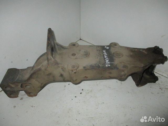 Кронштейн крепления передней рессоры 1304512i DAF