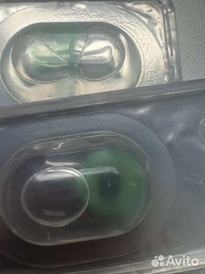 Линзы светло-ярко-зеленые