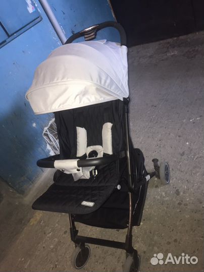 Прогулочная коляска rant iris