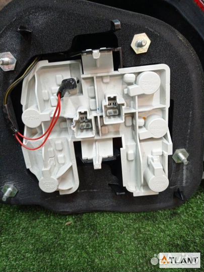 Стоп-сигнал задний левый volvo S40