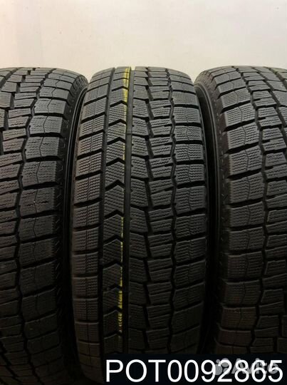 Dunlop Winter Maxx WM02 215/65 R16 99R
