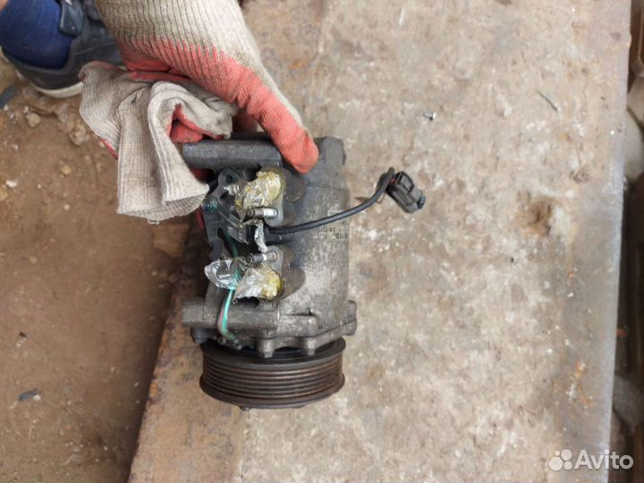 Компрессор кондиционера Хонда Аккорд 7