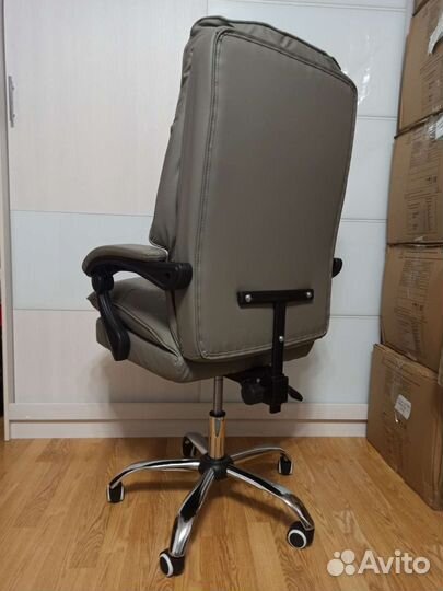 Компьютерное кресло новое