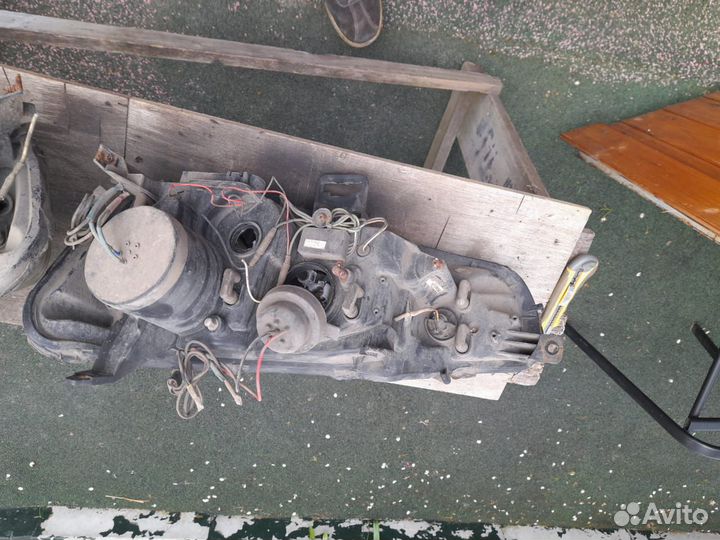 Фары на Мицубиси Лансер 10