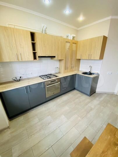 2-к. квартира, 48 м², 1/3 эт.