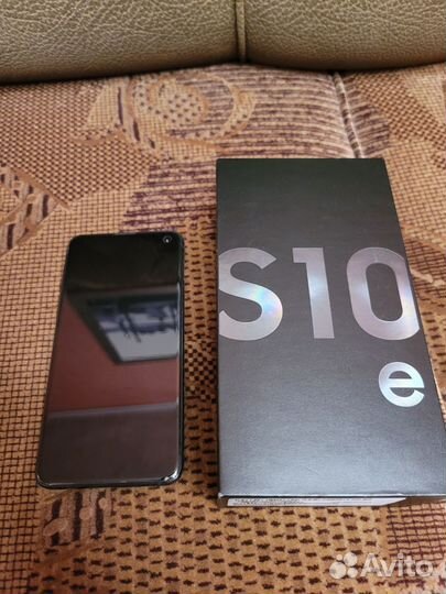 Samsung Galaxy S10e, 6/128 ГБ