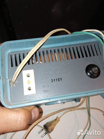 Зарядное устройство аккумулятора